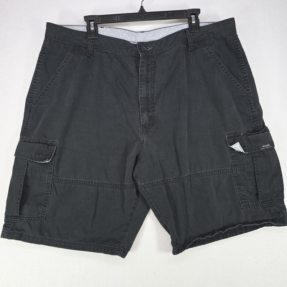 Wrangler 100% Cotton Cargo Shorts Mens 40 Black Outdoor Work Casual Utility